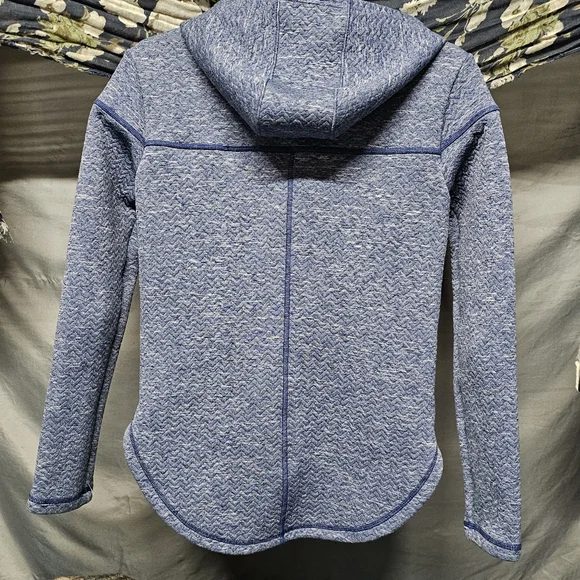 Puma Quilted Light Blue Hooded Jacket size XS - Picture 3 of 7